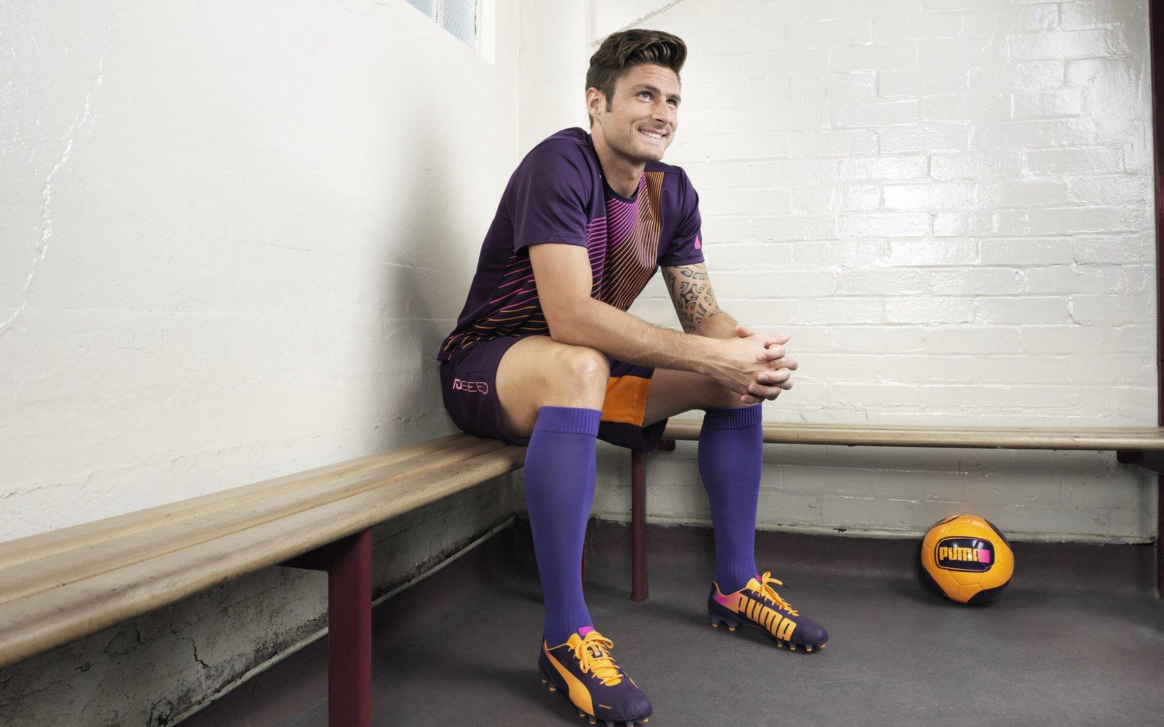 浙江新星李悦洲训练中意外横突骨折 将缺席U19世青赛备战三个月