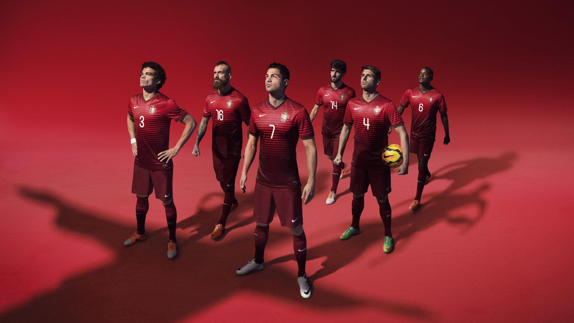 亚洲杯预选赛激战，拼搏精神获认可，实力鸿沟仍待跨越